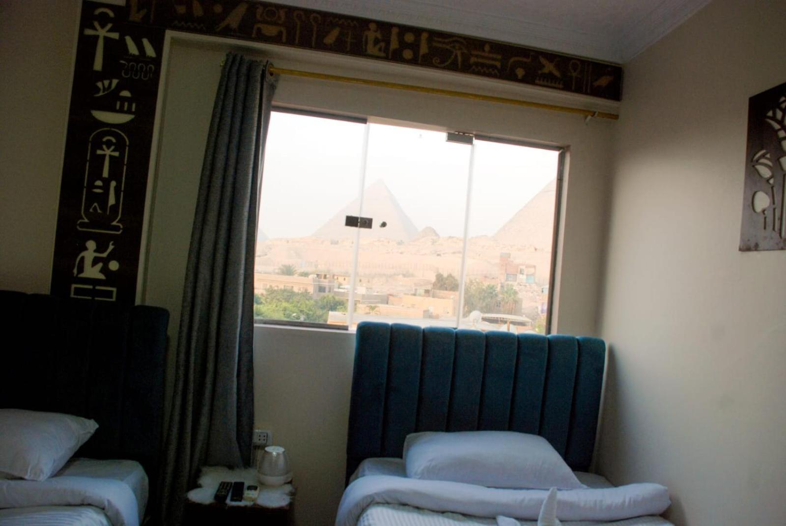 Pyramids Show Hotel Kafret el-Gabal Eksteriør billede